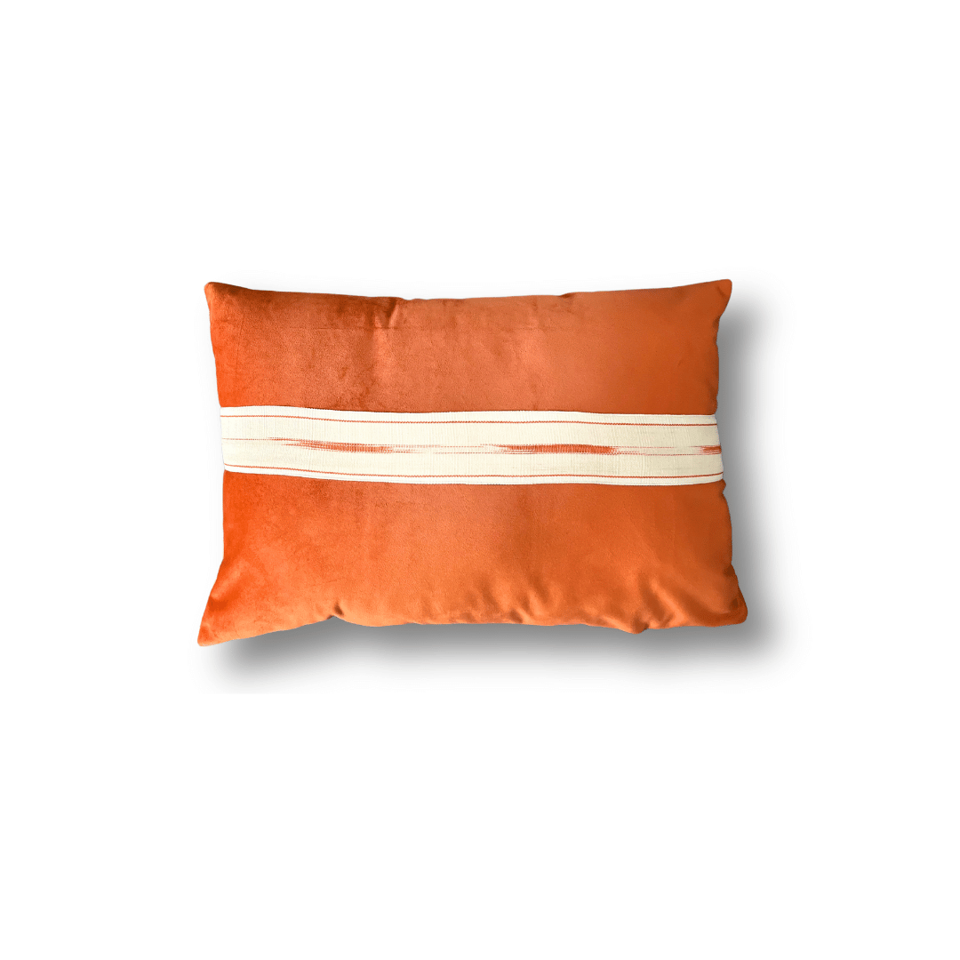 Escapade Riviera cushion 30X50 cm peach and black