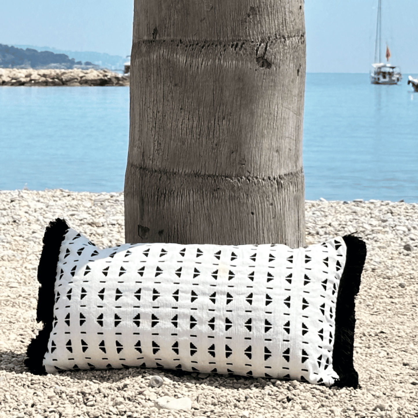 Coussin Escapade Nostalgique 30X50 cm blanc et noir